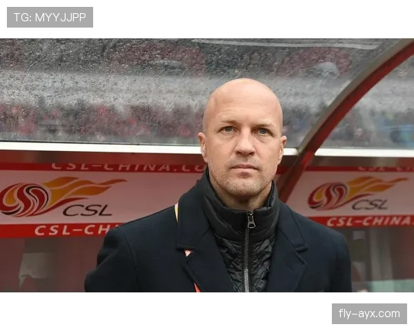 克鲁伊夫足球遗产重塑现代战术：从全攻全守到未来发展趋势