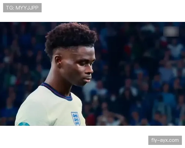 萨卡闪耀赛场，助力英格兰队彰显新一代边锋实力与潜力
