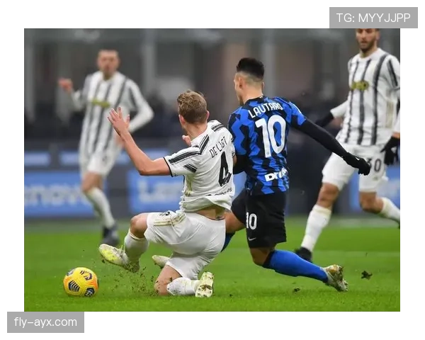 国际米兰三中卫体系下节奏变化能力不足，攻防转换效率受限